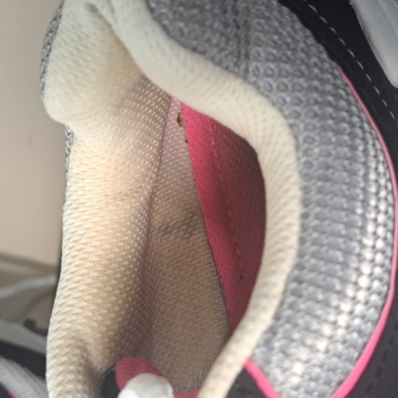 Champion Women's Margaret Running Shoe Pink and Black Size 7.5 - Picture 7 of 16